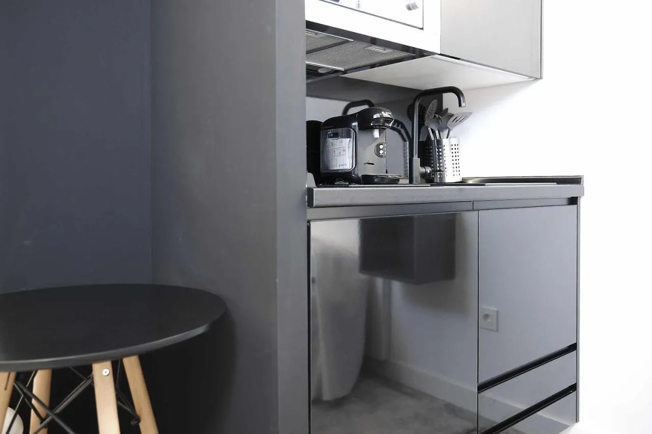Fino Modern & Luxury Apartment Seville 0*,  Spain